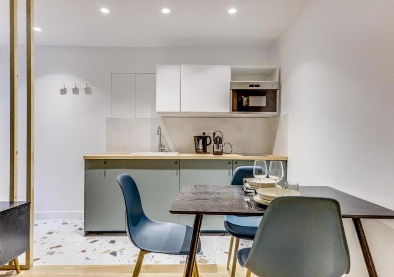 Apartment La Nuit Etoilee - Moderne & Elegant - Marais Paris