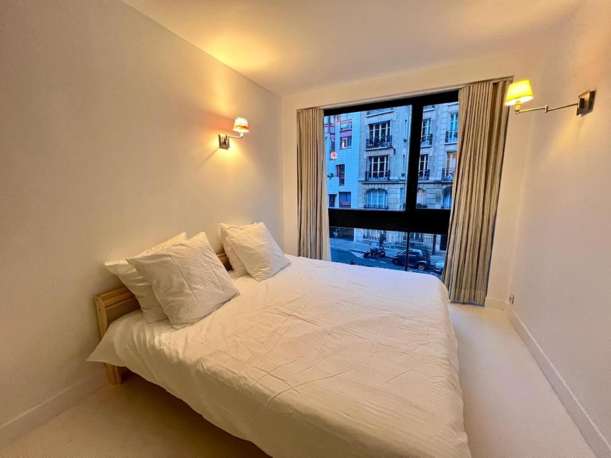 Spacious Luxembourg 6 People Parigi