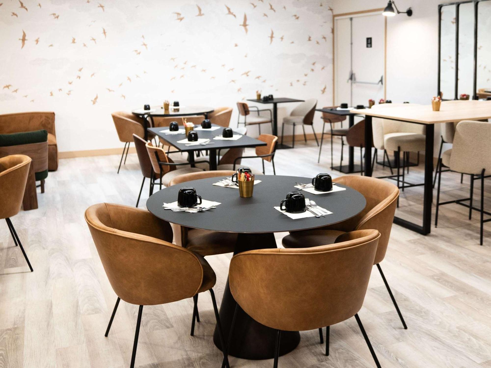 Mercure Bastille Marais 4*