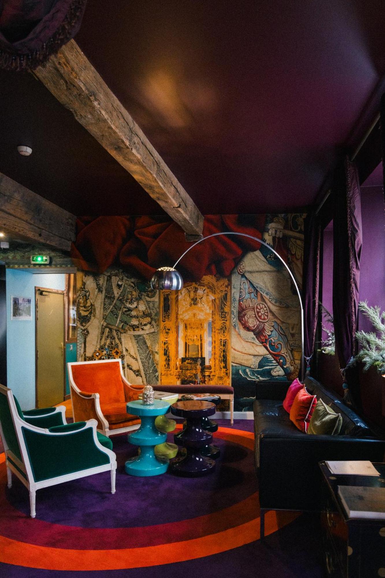 Hotel Du Petit Moulin, Haute Couture By Lacroix