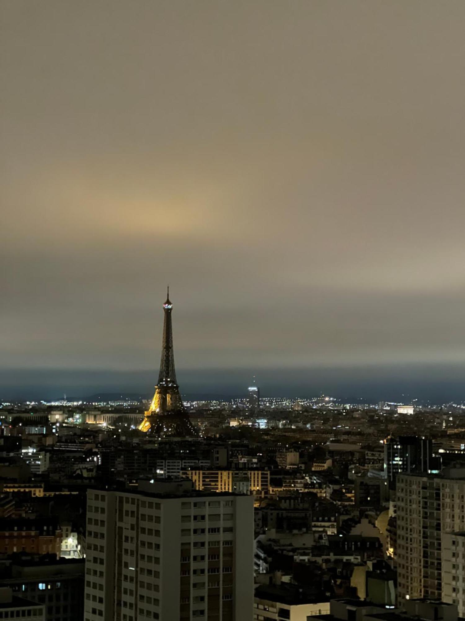 Privado Em Aconchegante Parigi