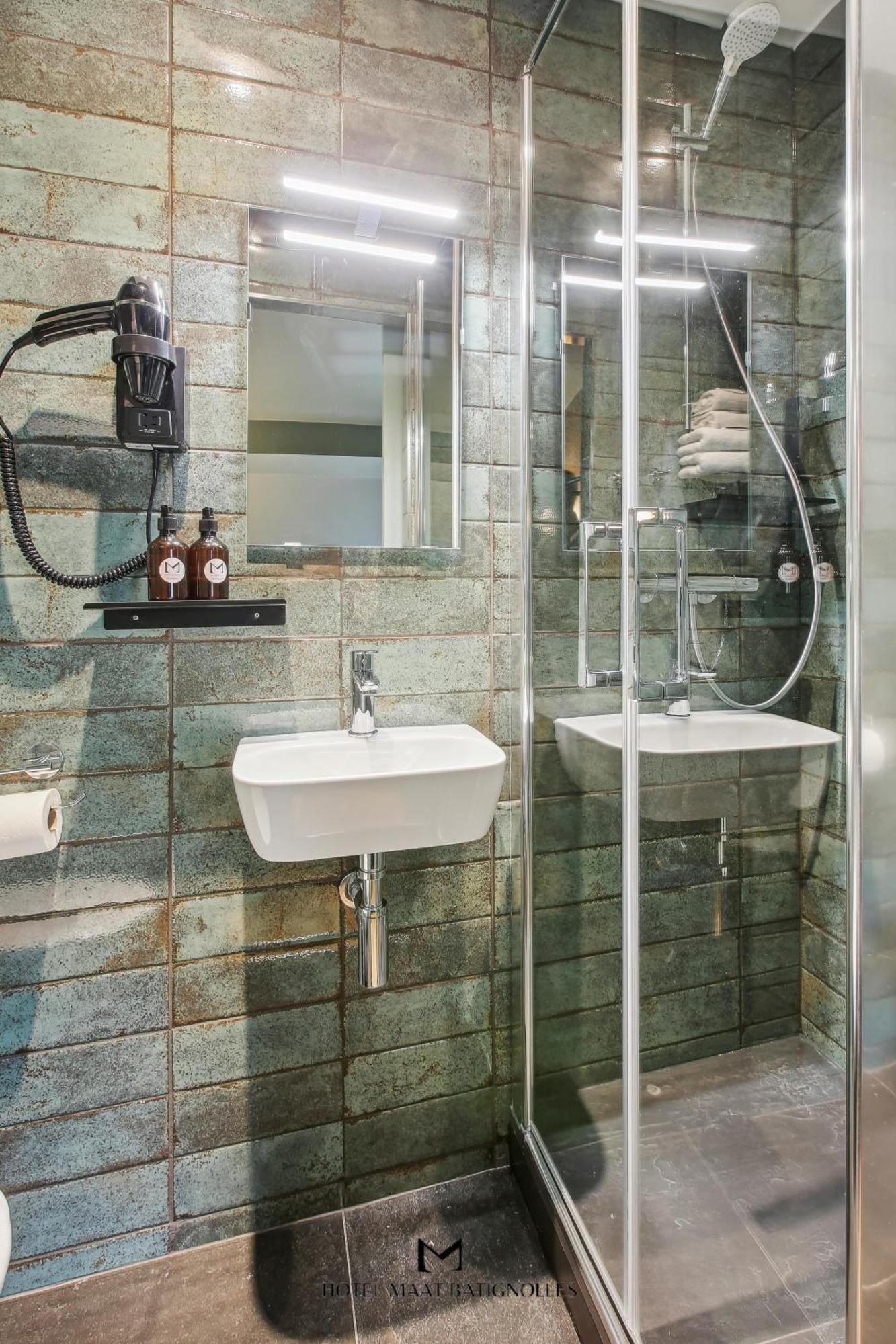 Hotel Maat Batignolles Parigi