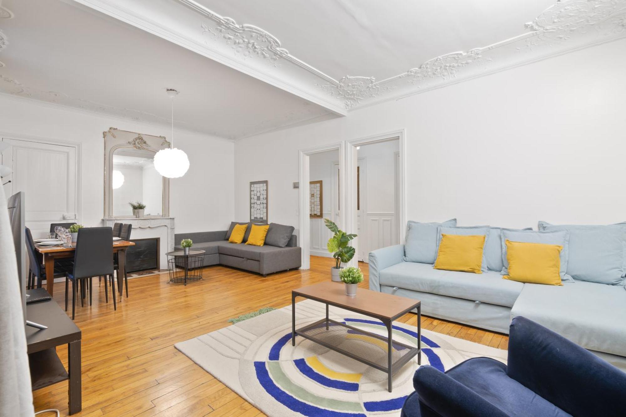Superb Quartier Pantheon 4 Apartment