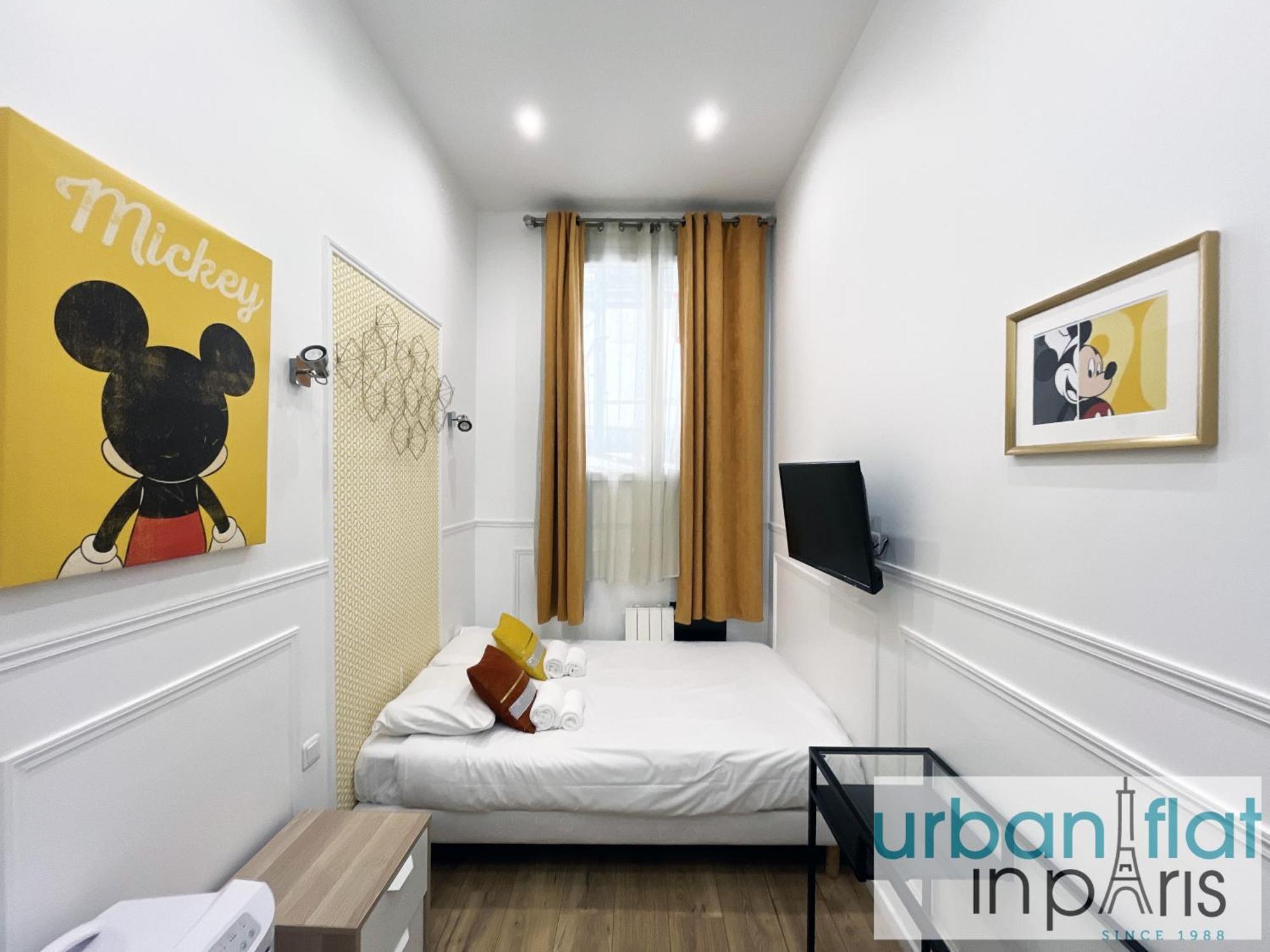 72 - Mermoz Mickey Mouse