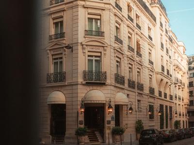 Balzac & Ikoi Hotel Parigi