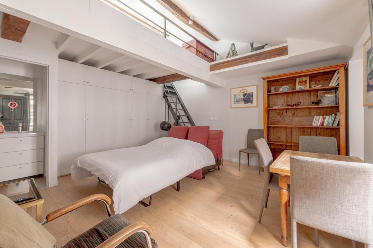 Appartamento Skylight Loft By Suitehomeparis