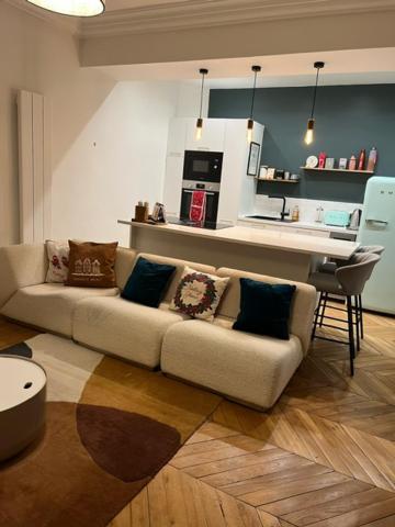 Beautiful 1br Flat Near Canal Saint Martin * Parigi