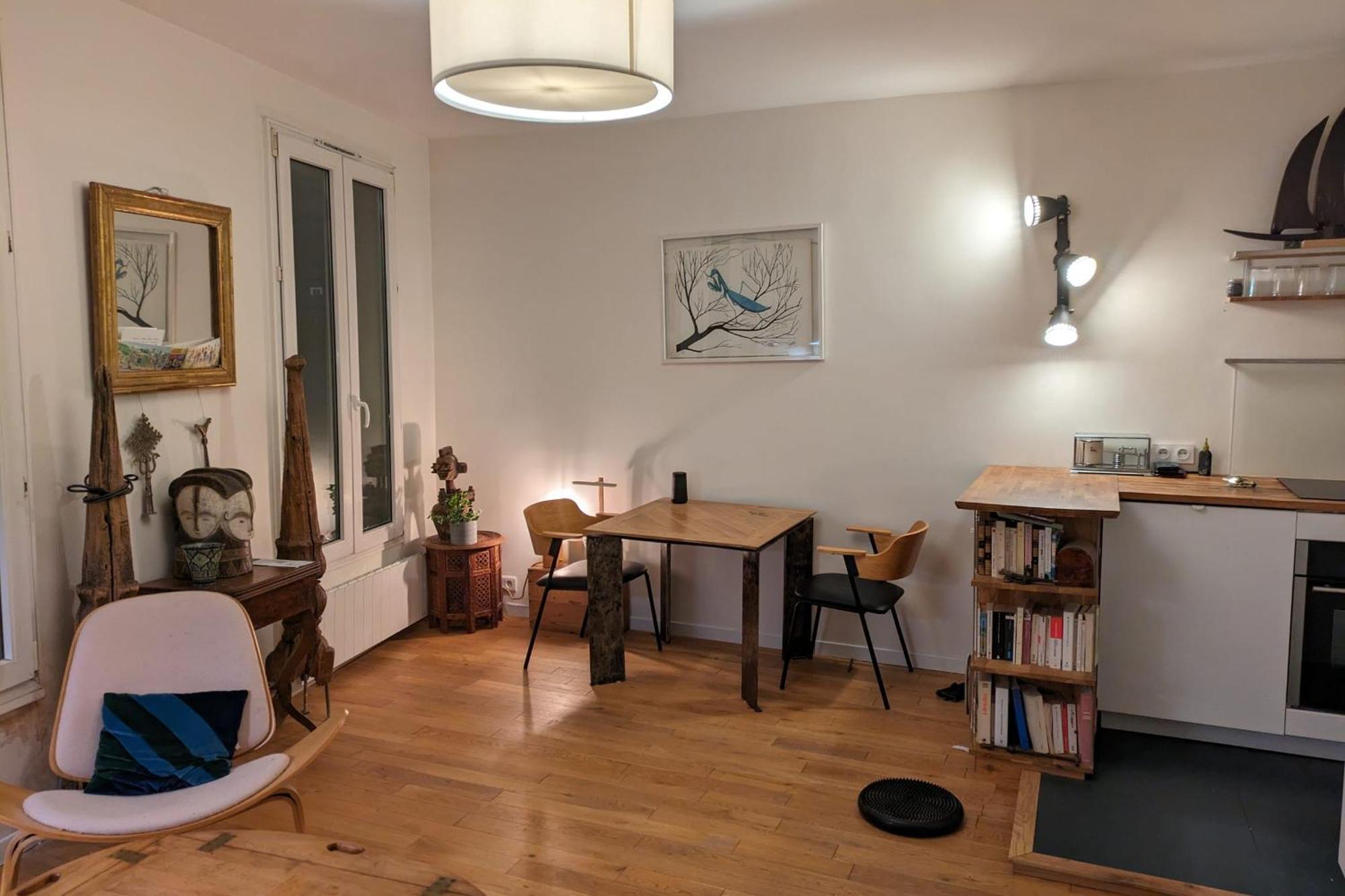 Charming T2 With Wifi In 18eme Appartamento *