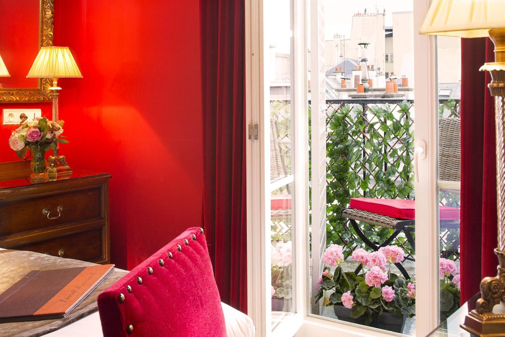 Hotel Des Deux Continents Paris