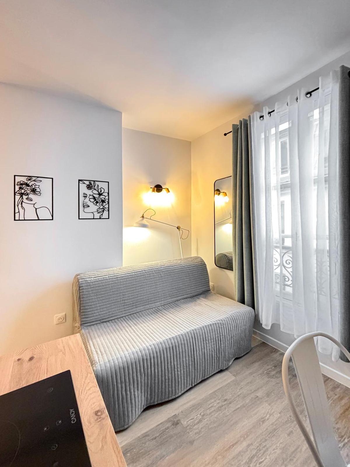 Apartment Nets - Voltaire Paris