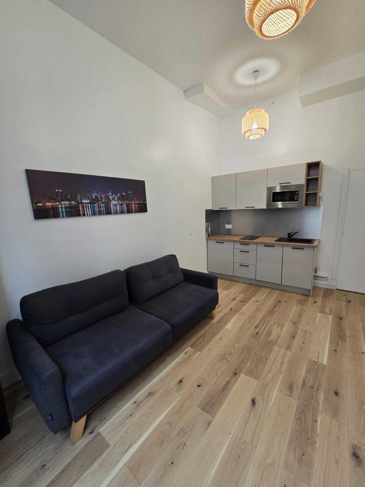 Bonne Nouvelle Apartment