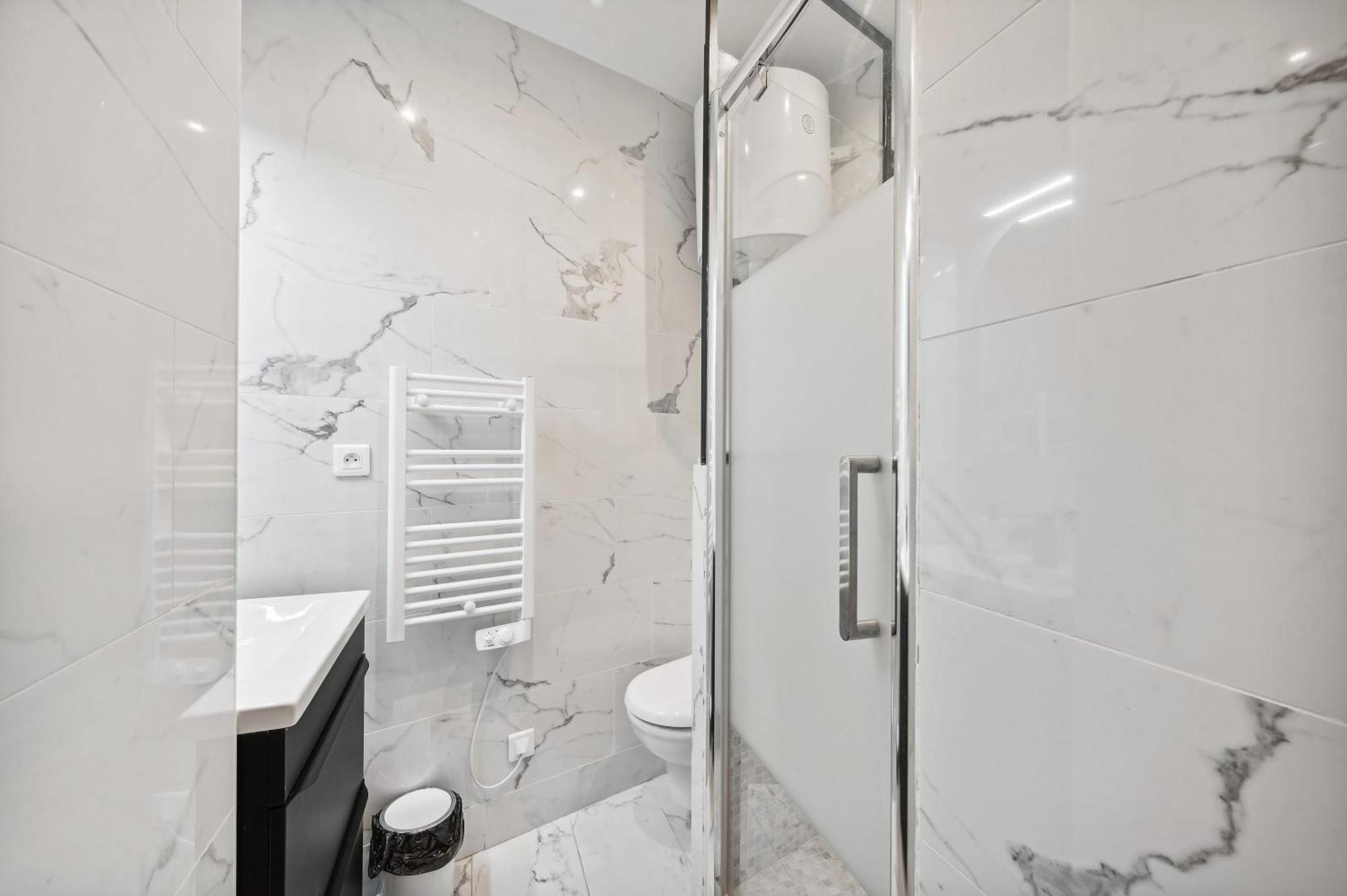 Appartamento Spacieux Et Lumineux Dans Le 15 Arrondissement Parigi