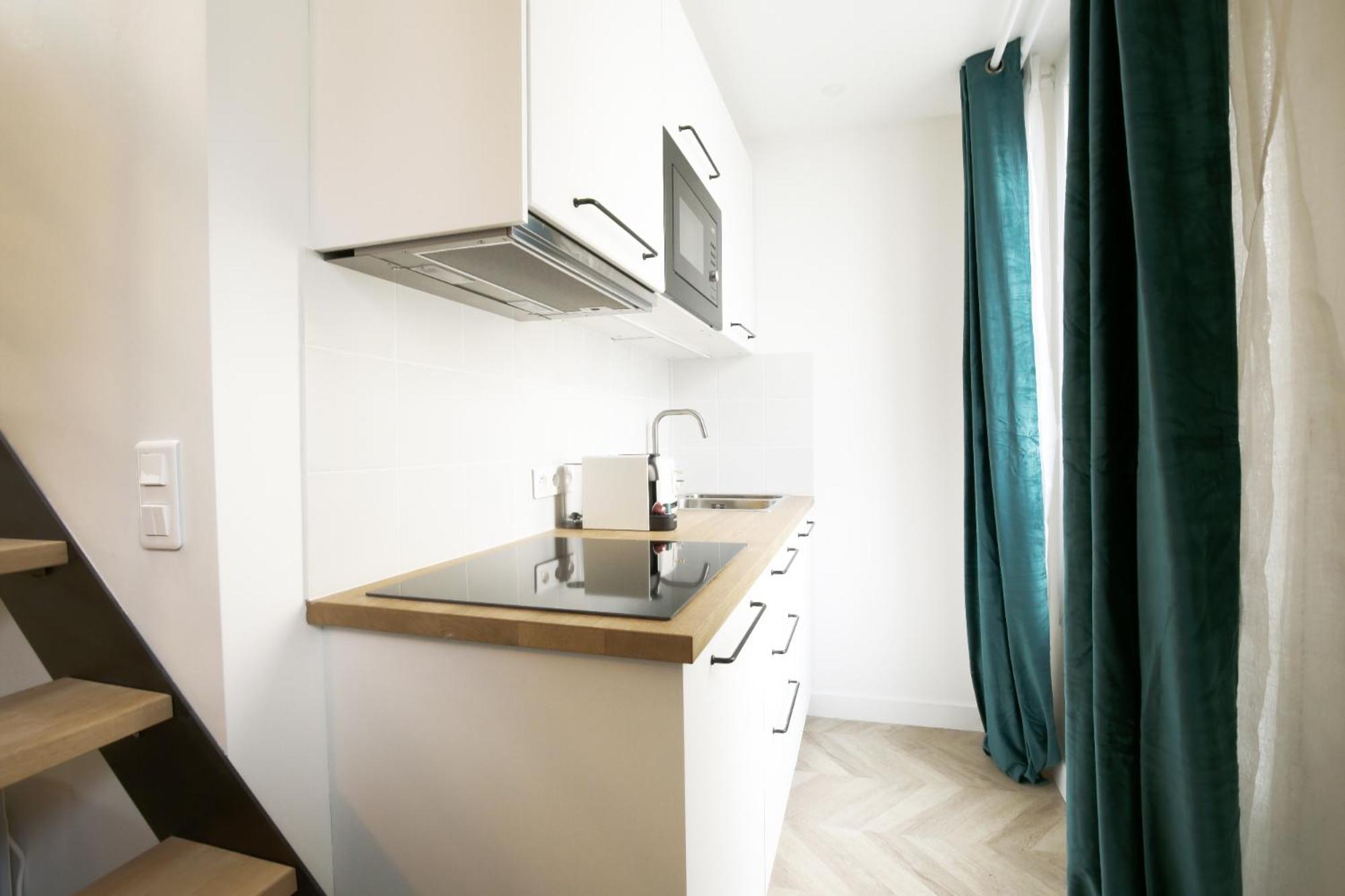 Relish Baguette In Light-filled Duplex * Parigi