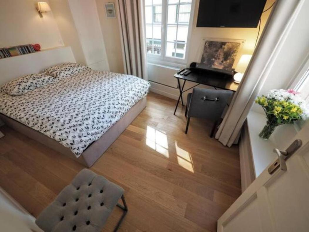 Apartment Louvre Bourse Center
