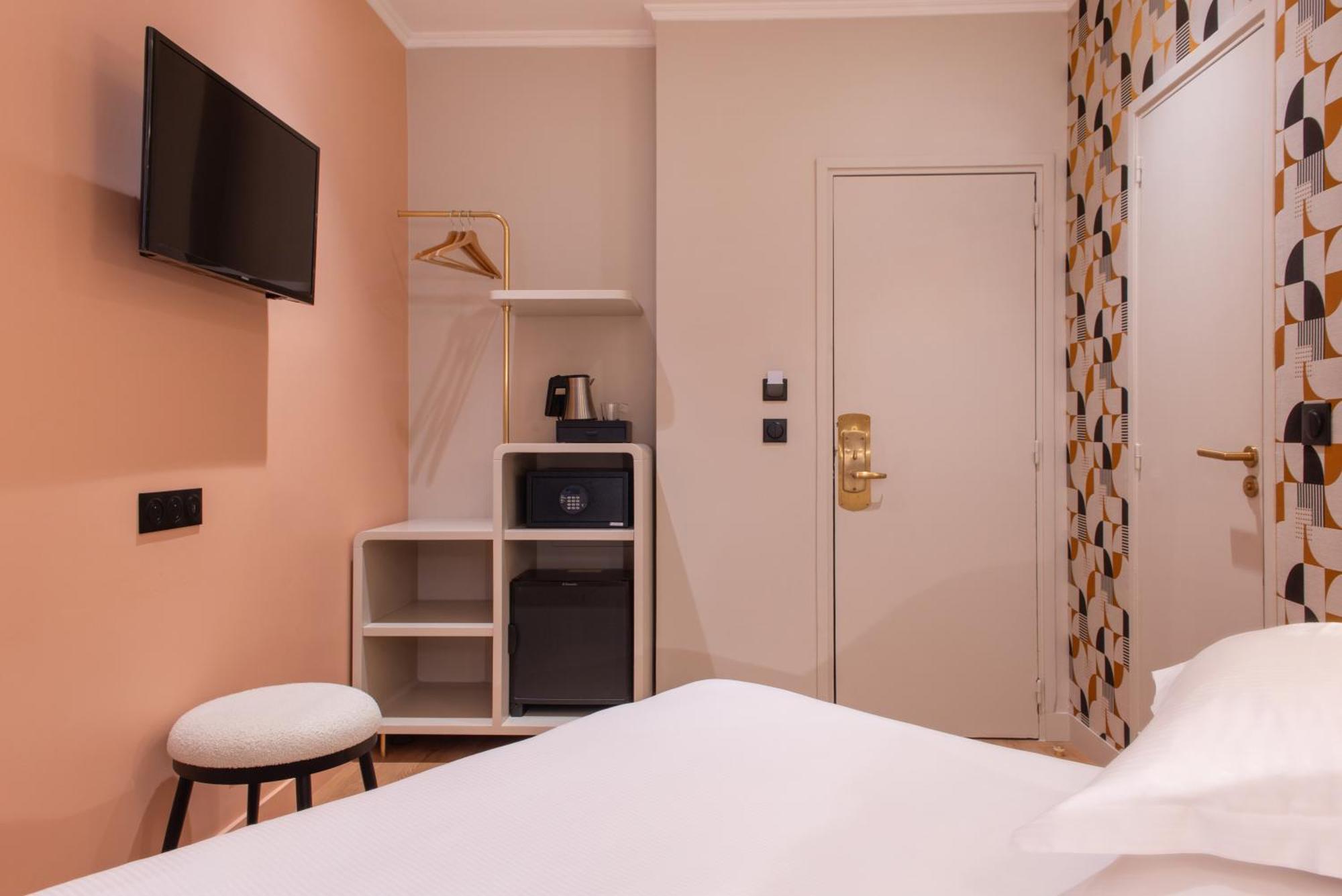 Hotel Arc Elysées 3*