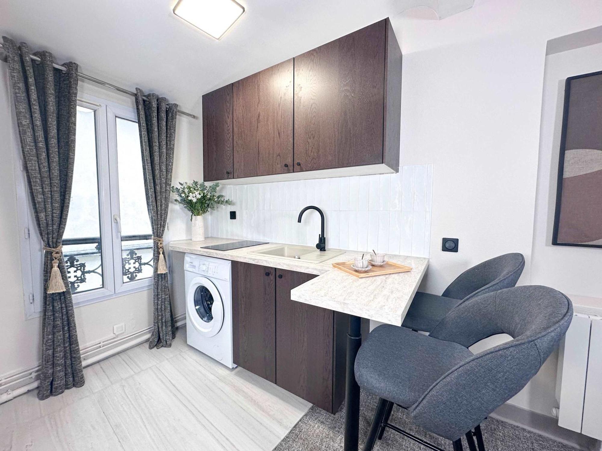 Charming Studio In Porte De Versailles Parigi