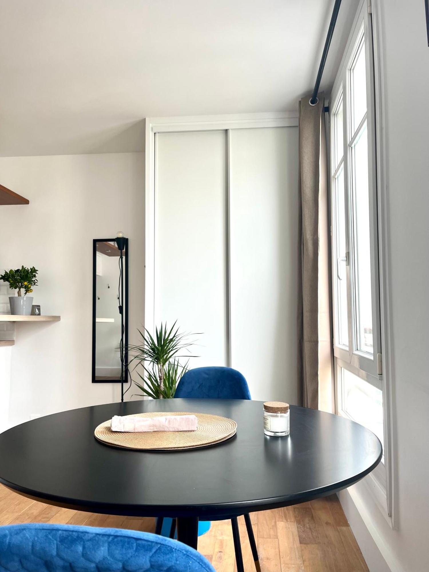 Eiffel Tower - Cosy Apartment Paris