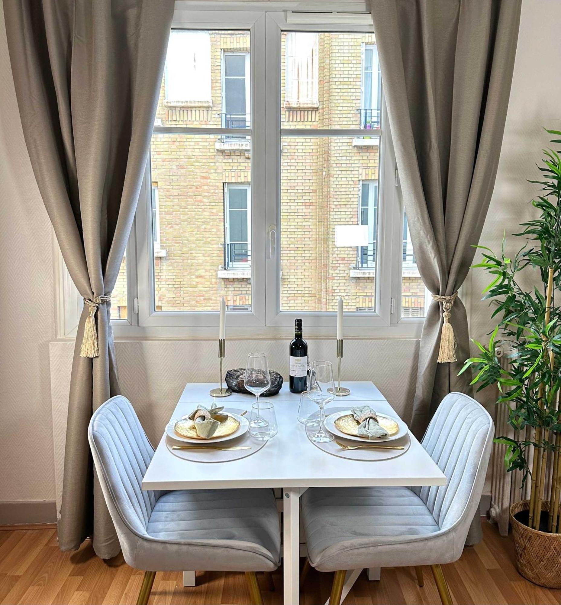 Beautiful Near Parc Des Expositions Apartment