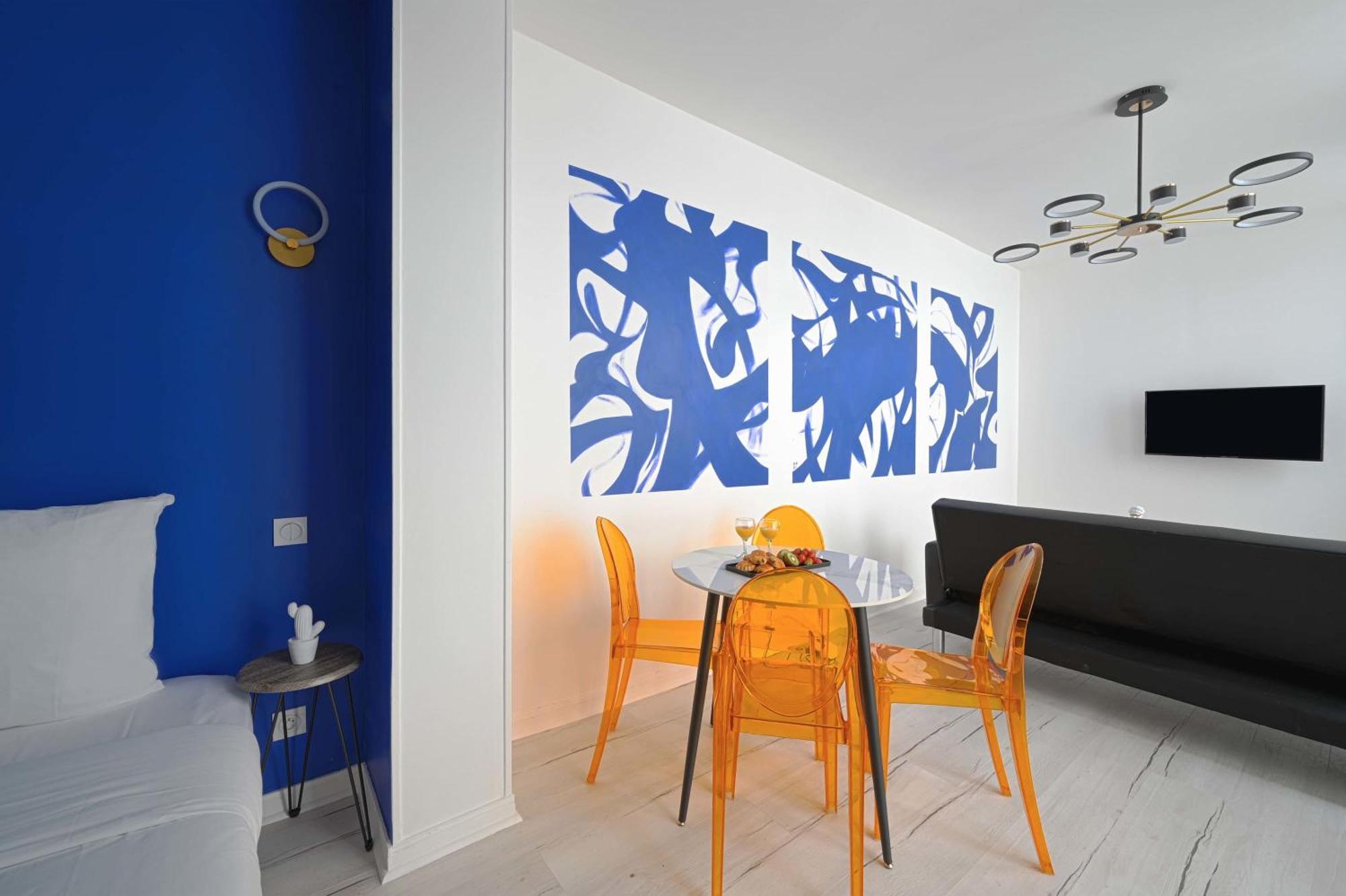 Large With Modern Art Vibes Perfect For 3 Apartment Paris