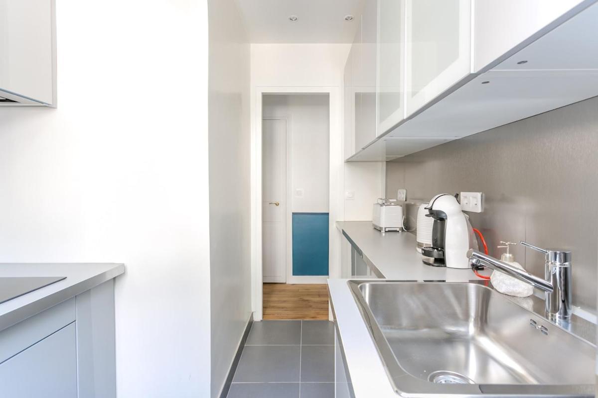 V3 Vibrant Luxurious Steps From Trocadero Appartamento