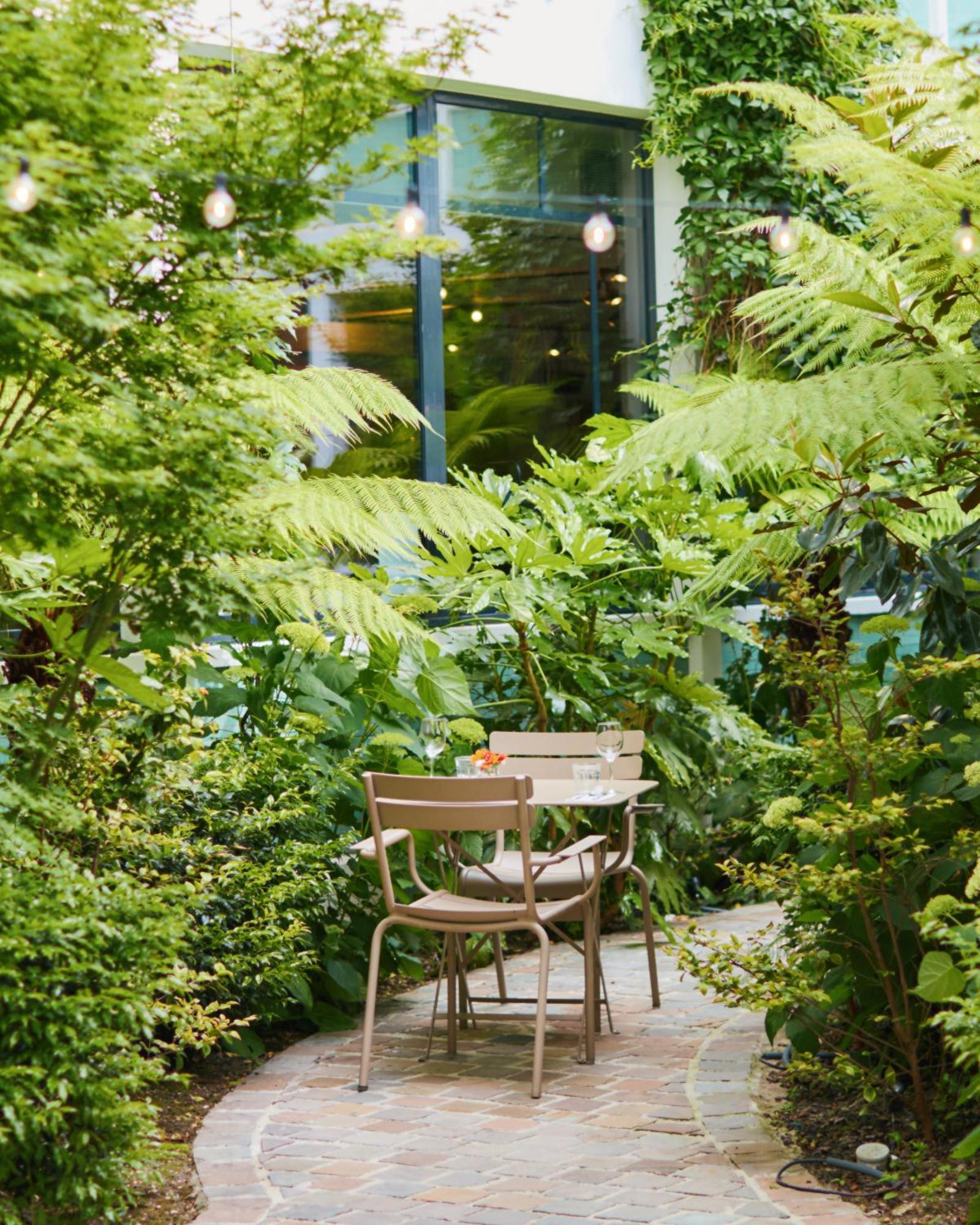 Hotel Le Grand Quartier Paris