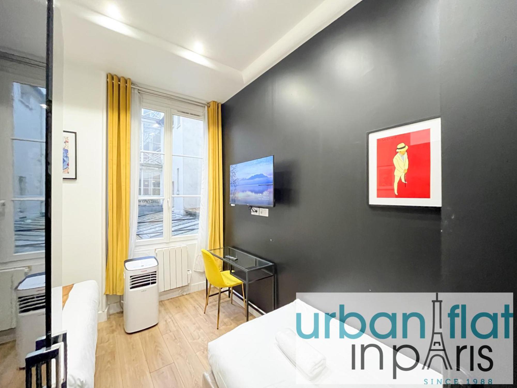 156 - Urban Ysl Flat In Montorgueil Apartment