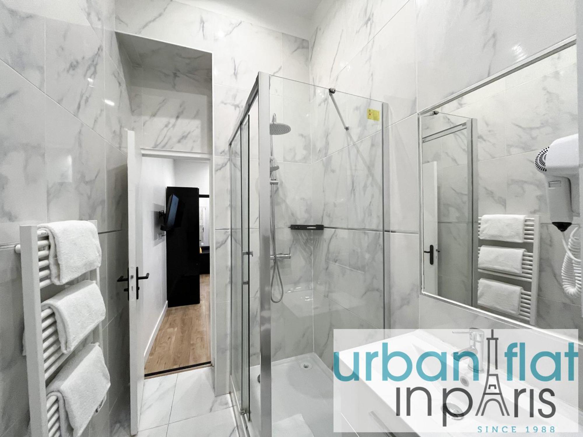 Apartment 156 - Urban Ysl Flat In Montorgueil Paris