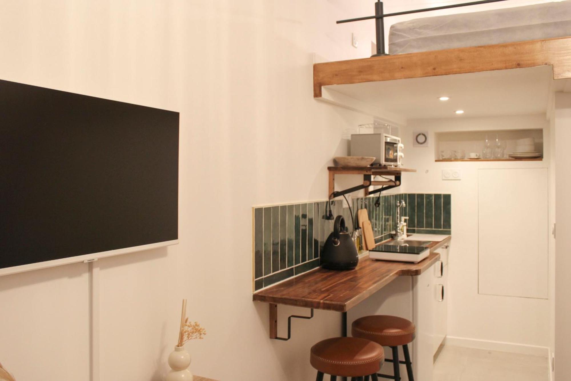 Appartamento Charming Of 15 M2 In The 10th