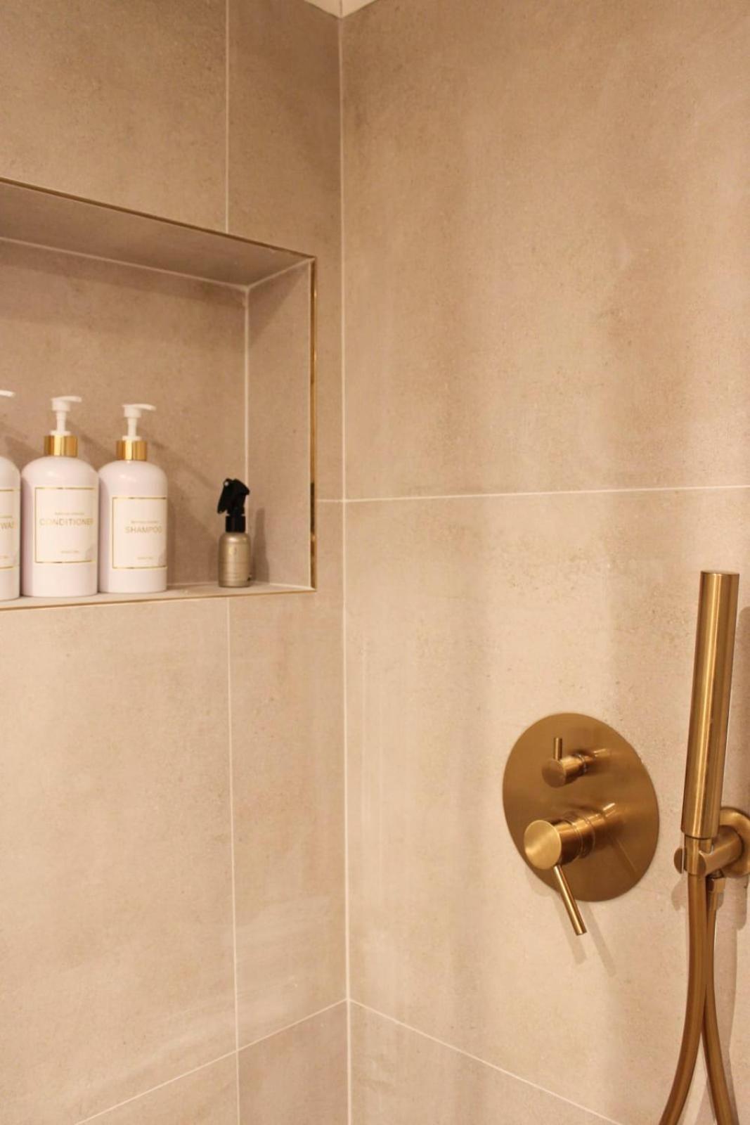 Charming Of 15 M2 In The 10th Parigi