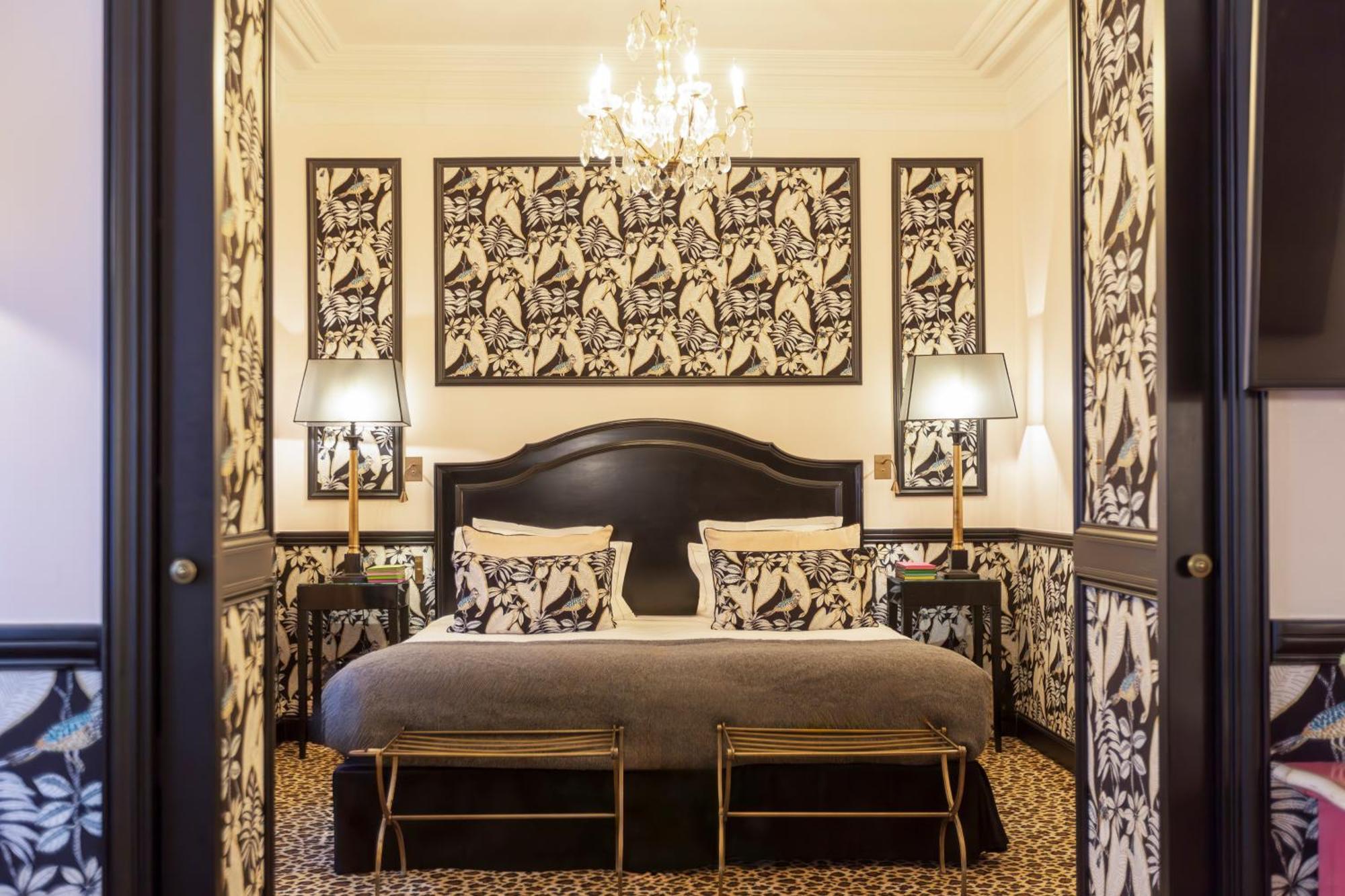West-end 4*