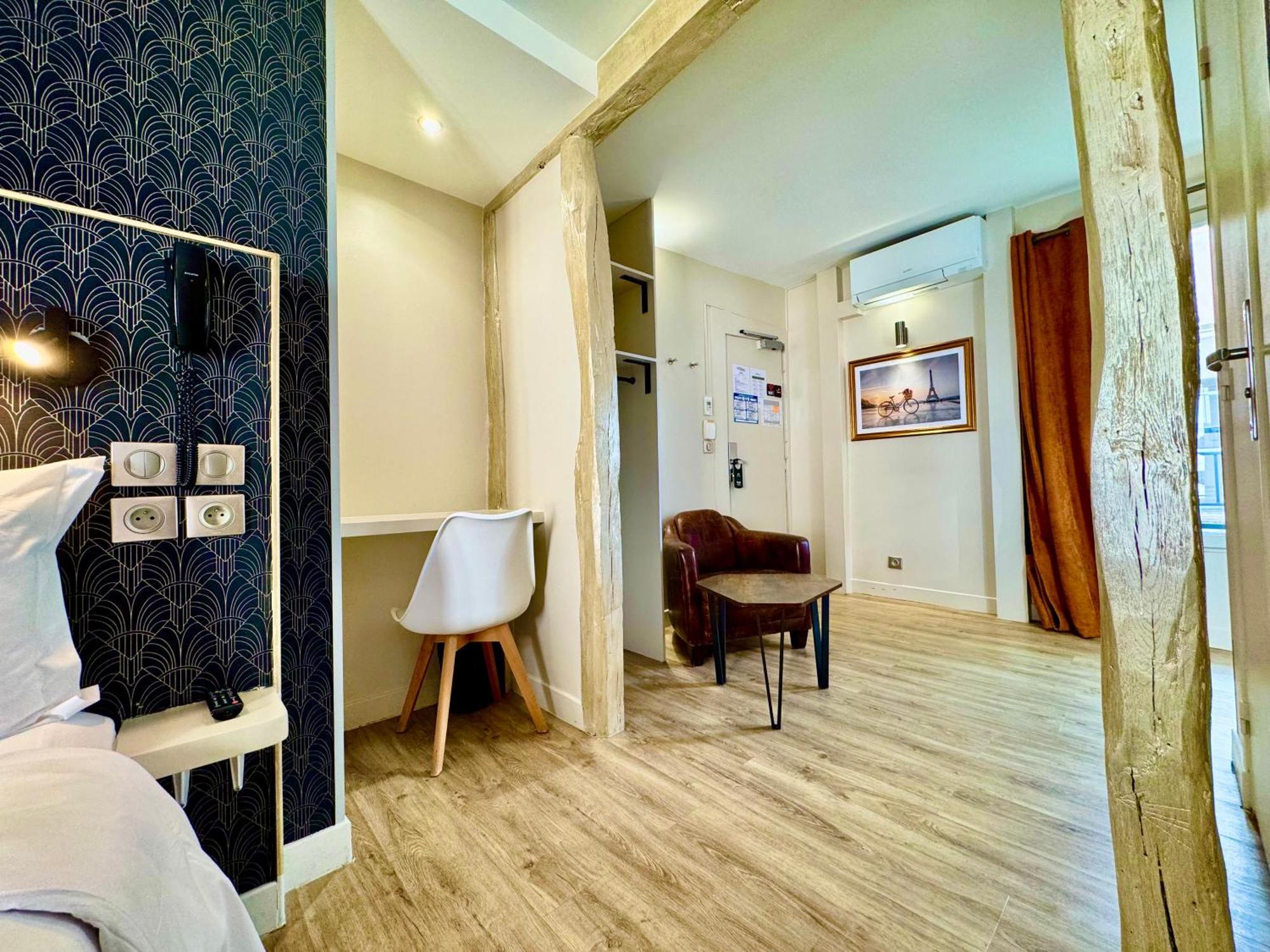 Nation Montmartre Hotel Parigi
