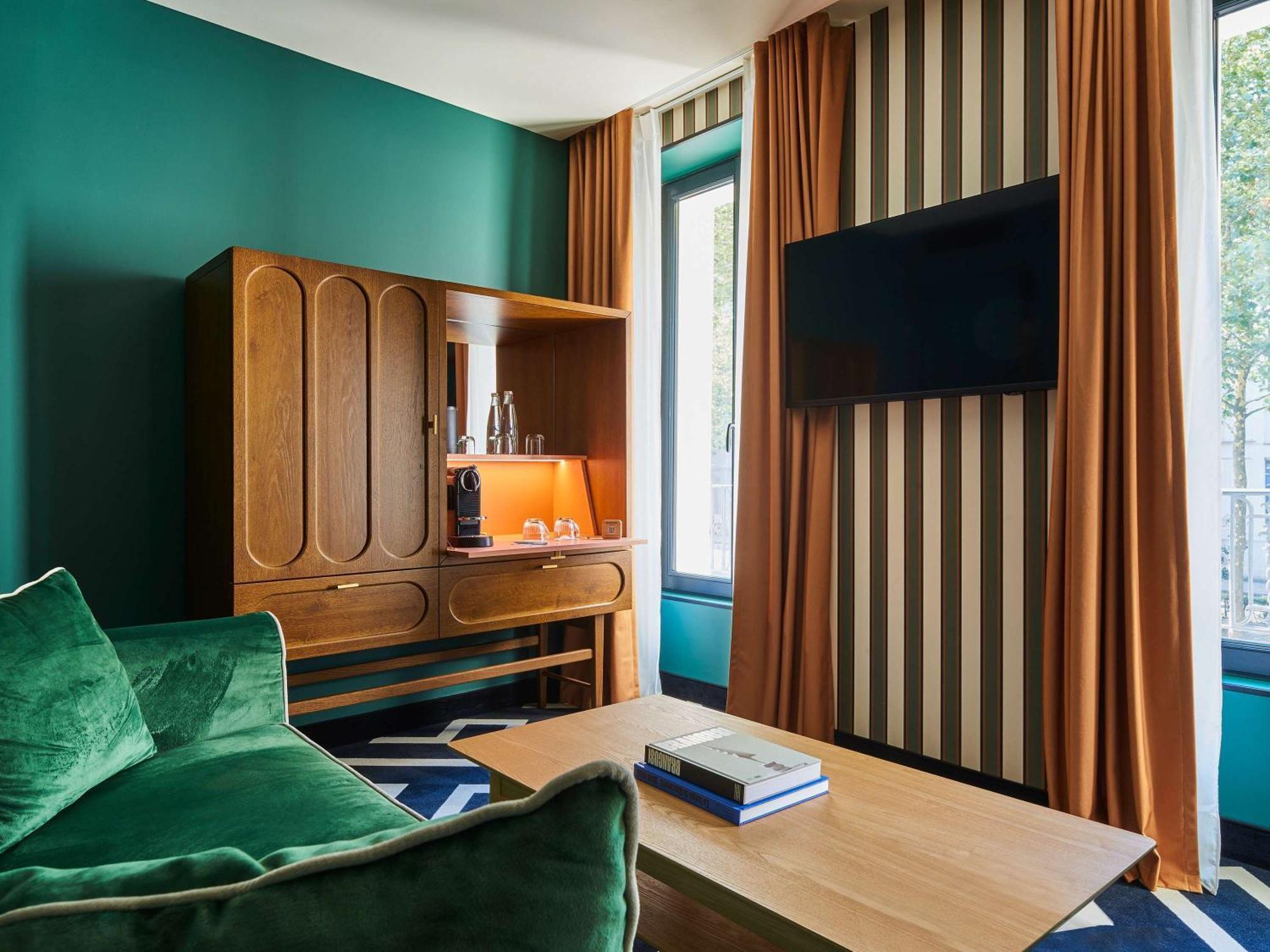 Ibis Sacré Coeur 18ème 4*