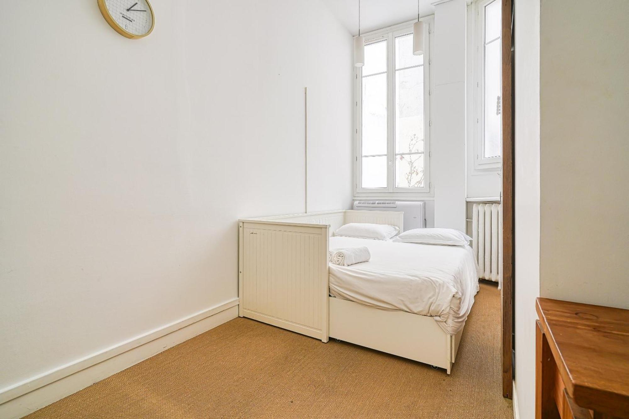 Apartment Arc De Triomphe Champs Elysees