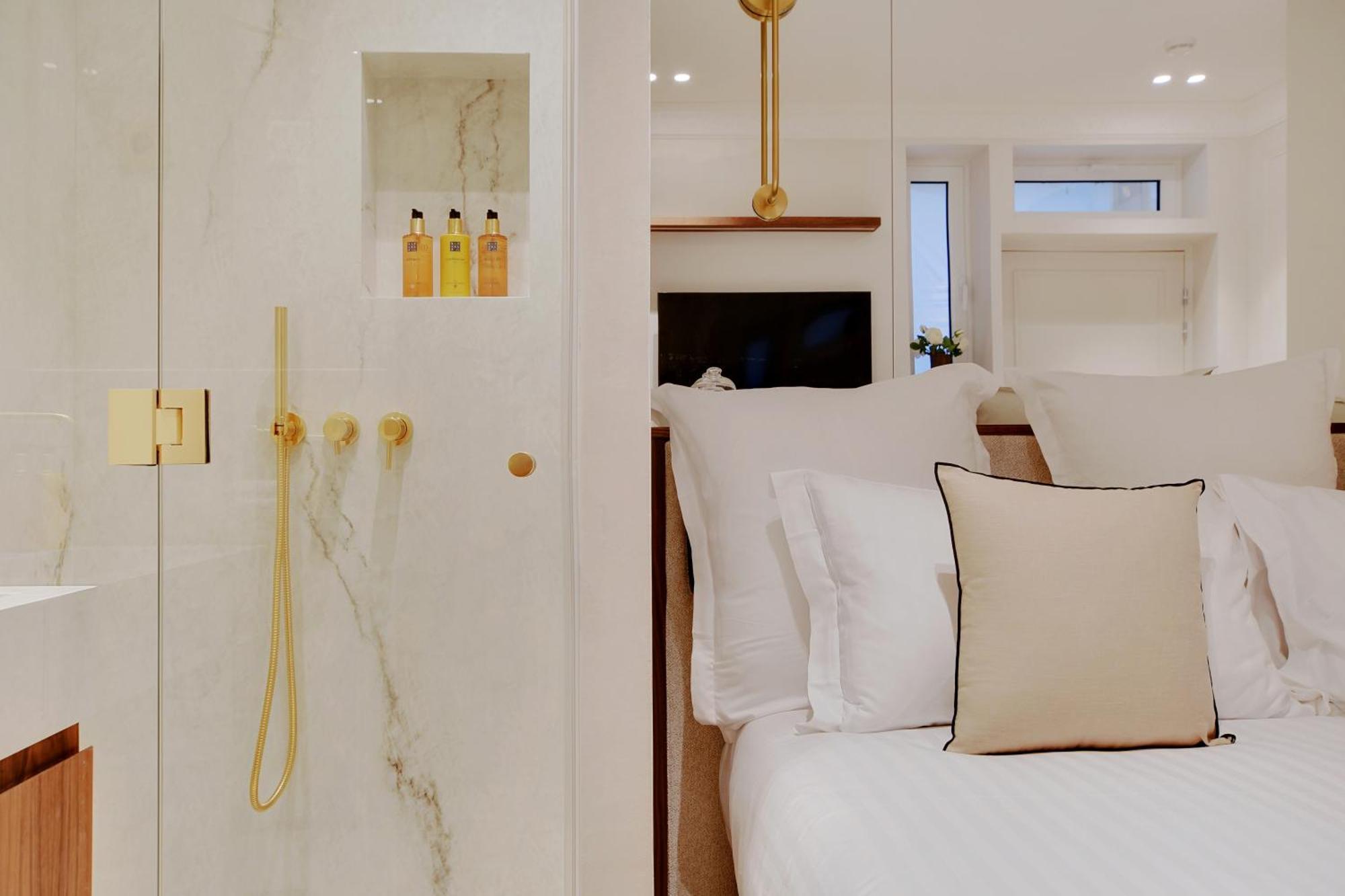 Apartment Maison Galante's With Services In La Madeleine - Opera