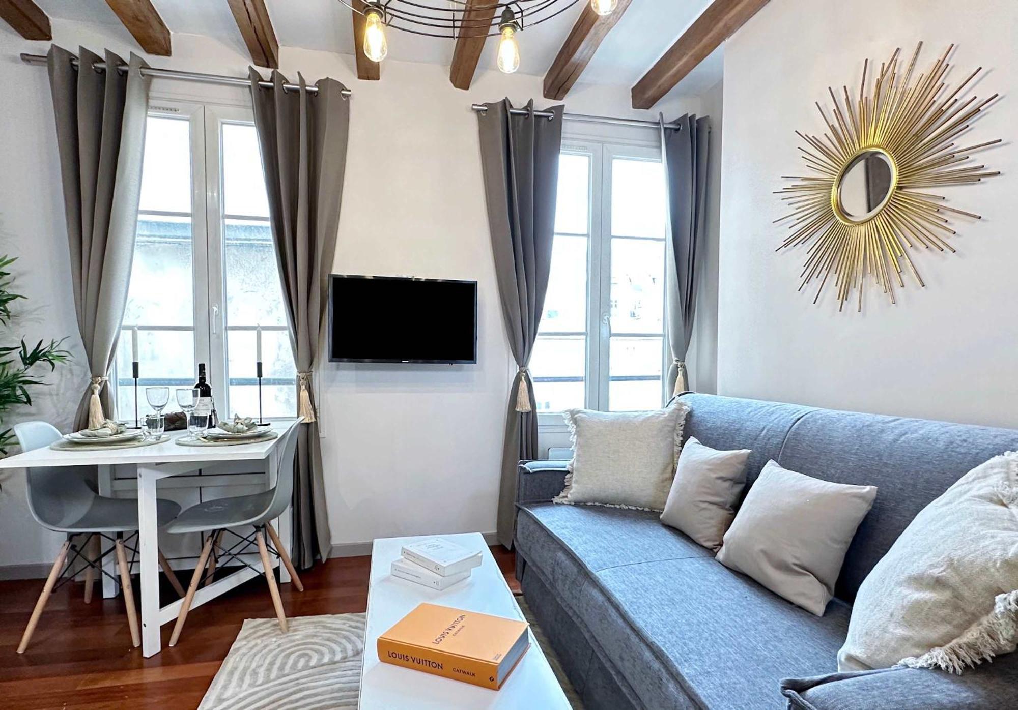 Appartamento Eiffel Tower Gem Stylish & Unique Parigi