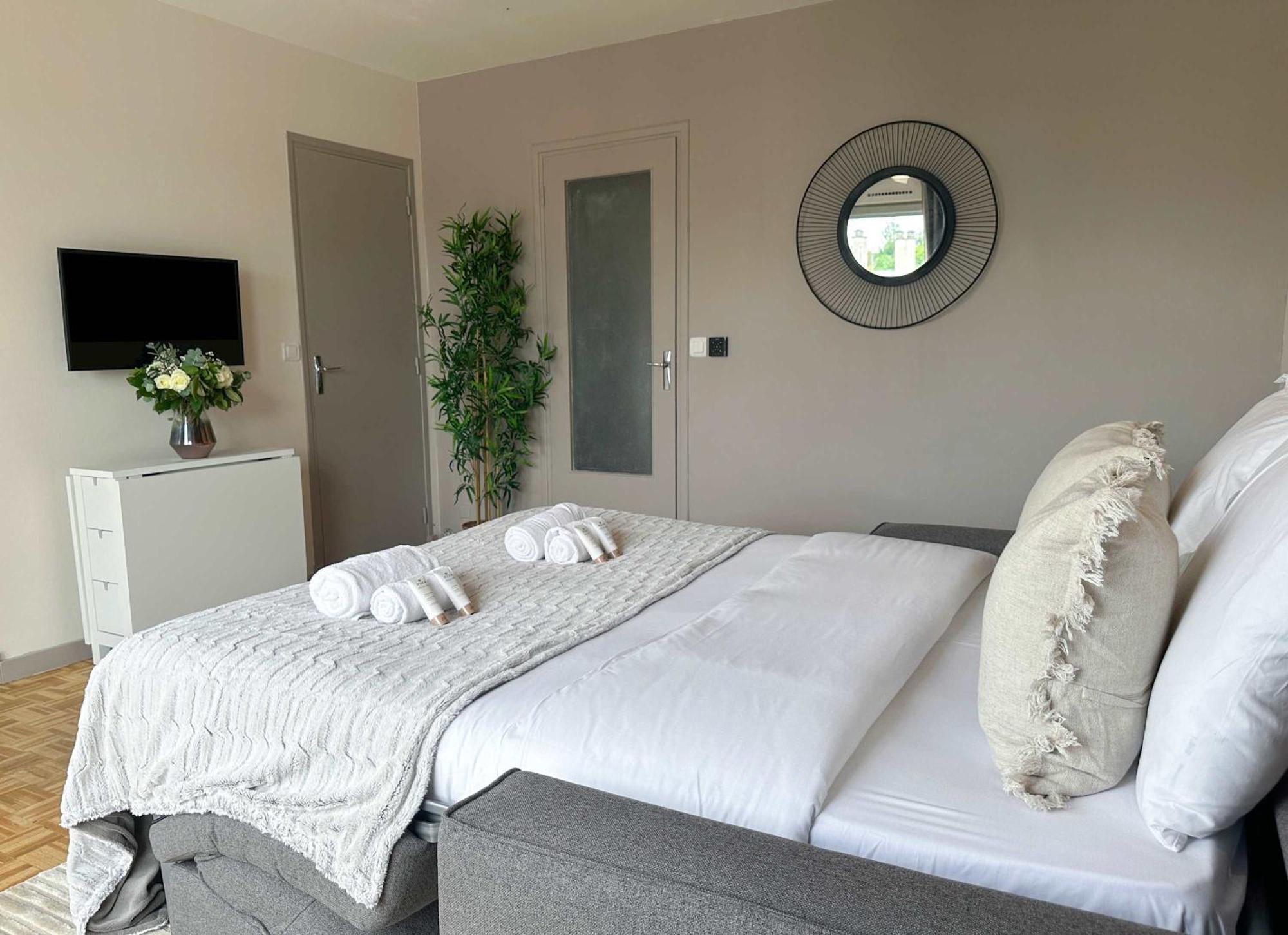 Apartment Brand-new With Eiffel Tower View *
