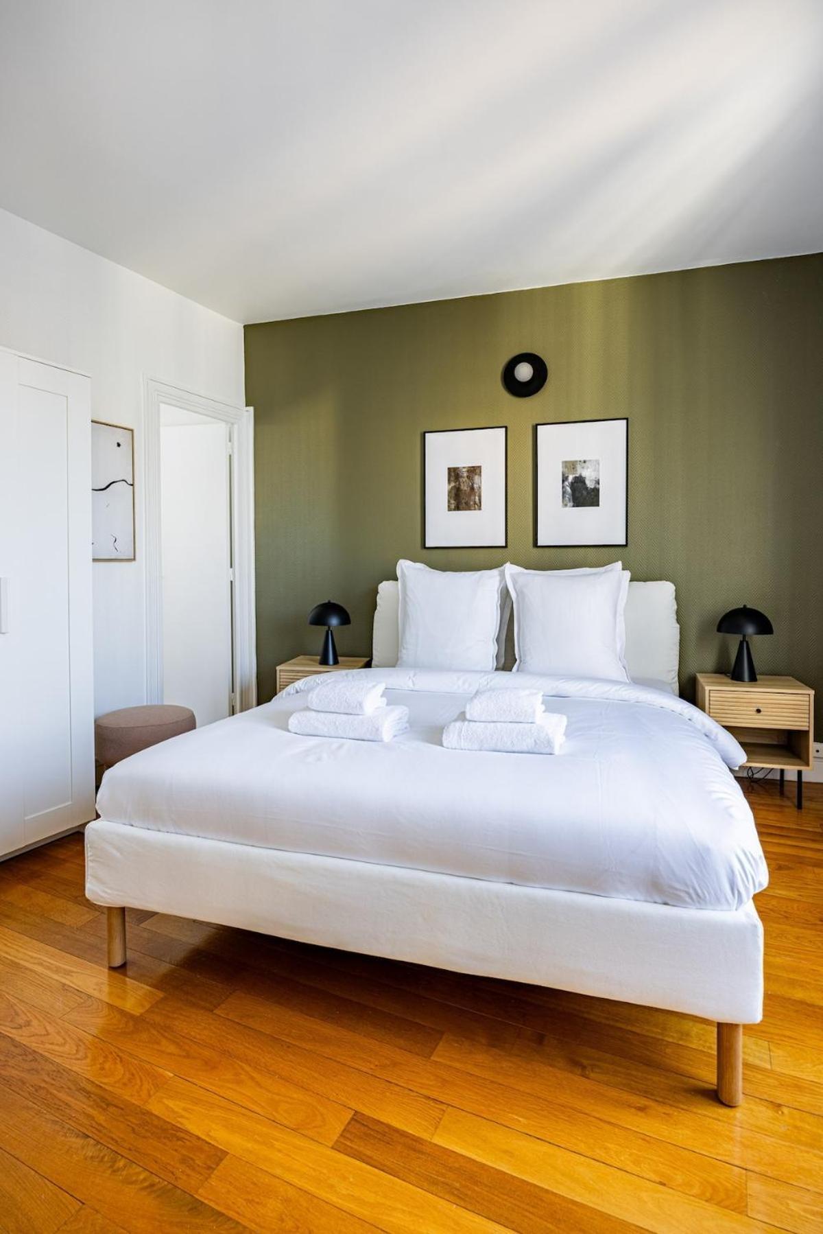 1 Bedroom # 14 # Alesia * Parigi