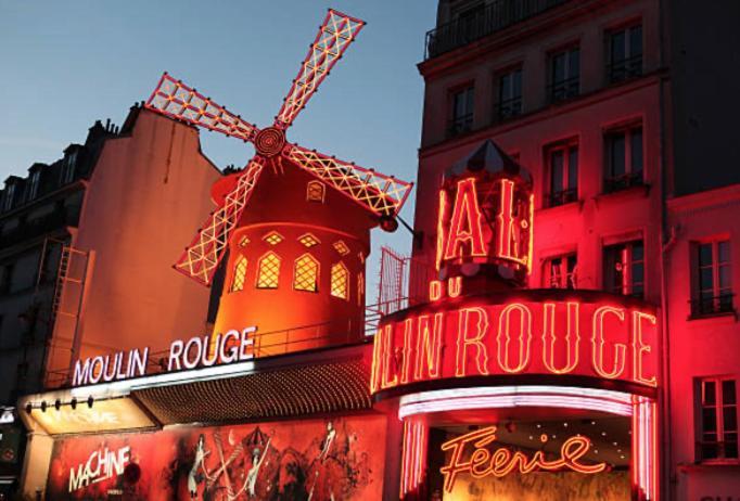 Moderne 2 5 Voyageurs Appartamento Parigi
