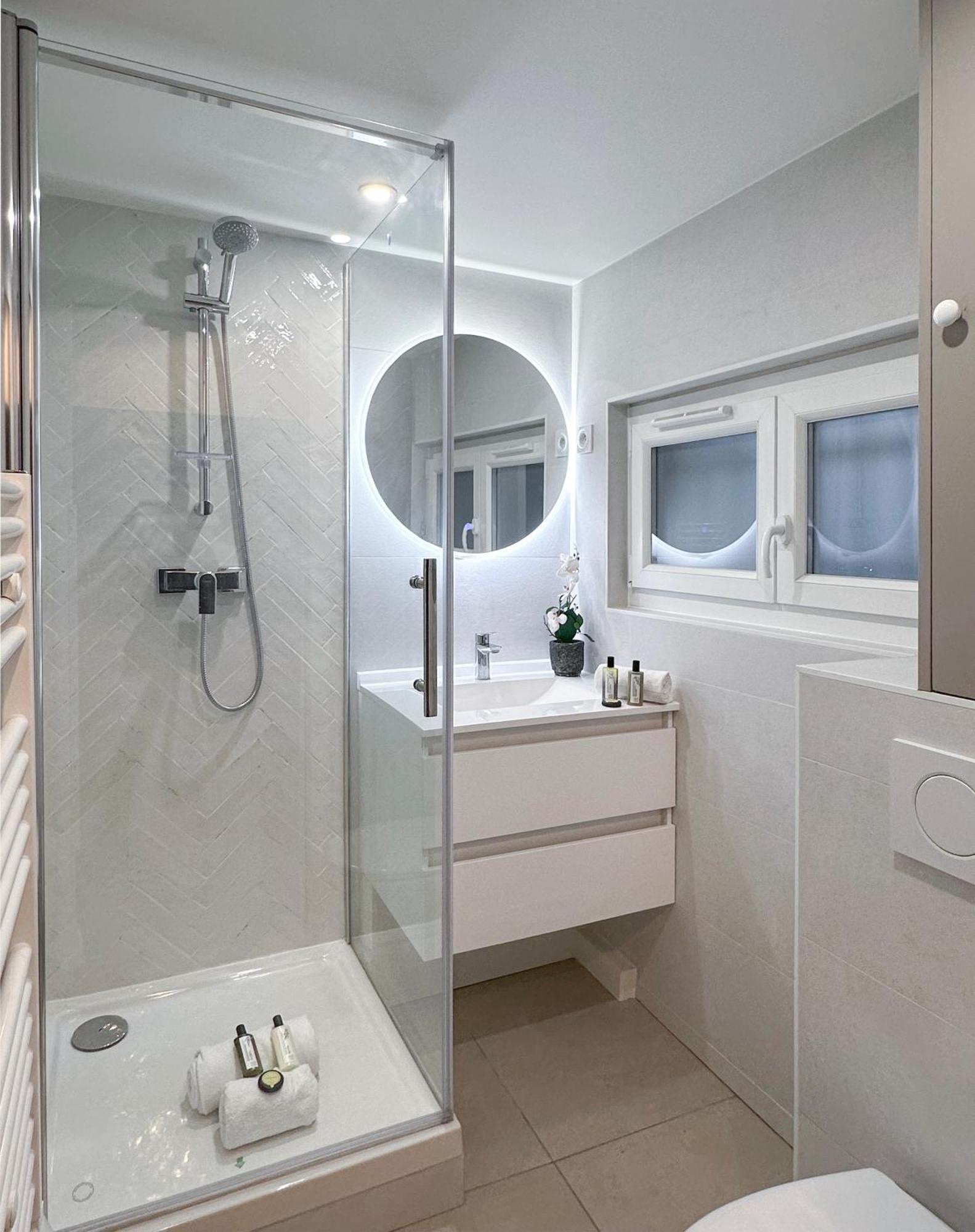 Brand New Near La Madeleine ! Apartment Paris