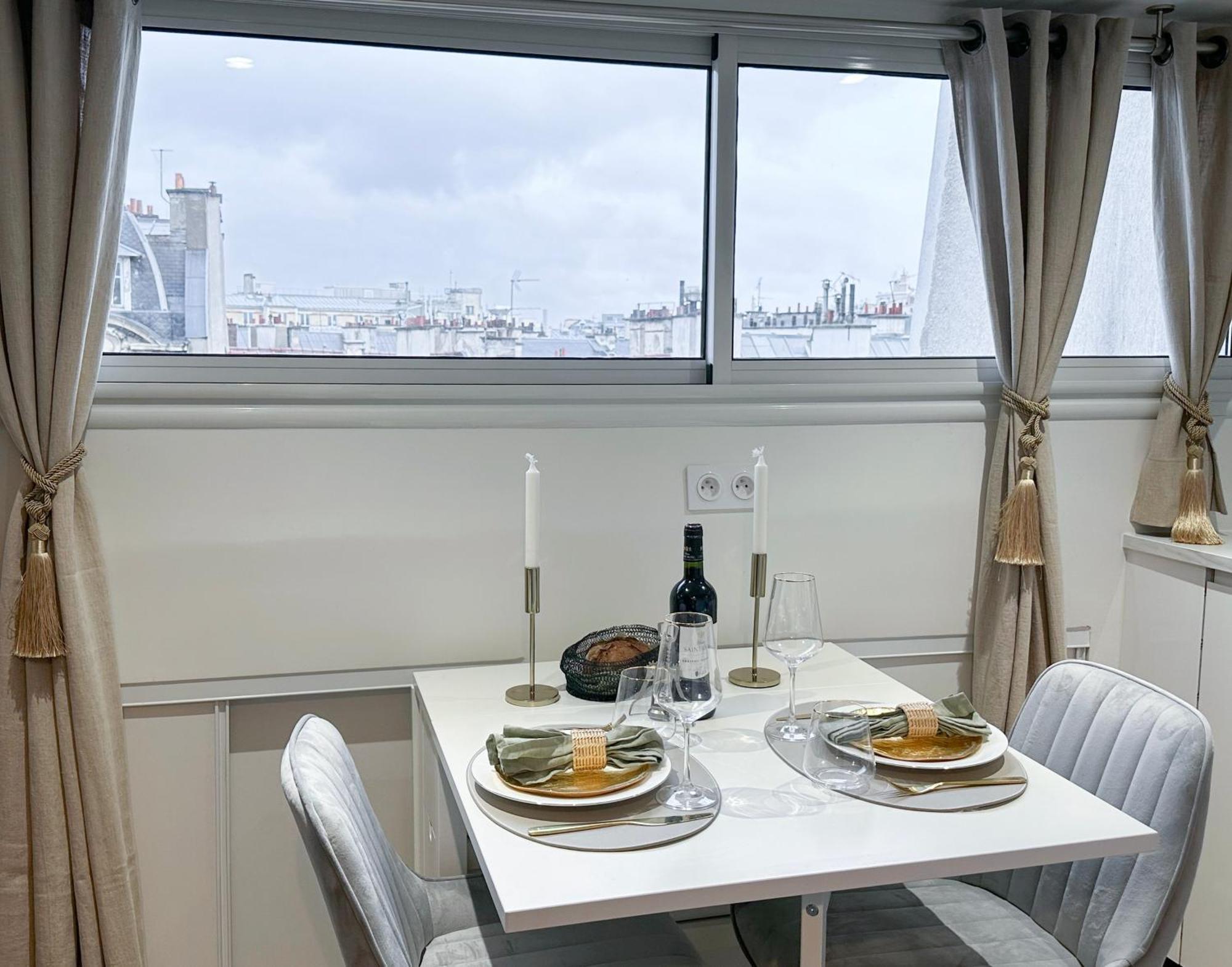 Apartment Brand New Near La Madeleine ! *