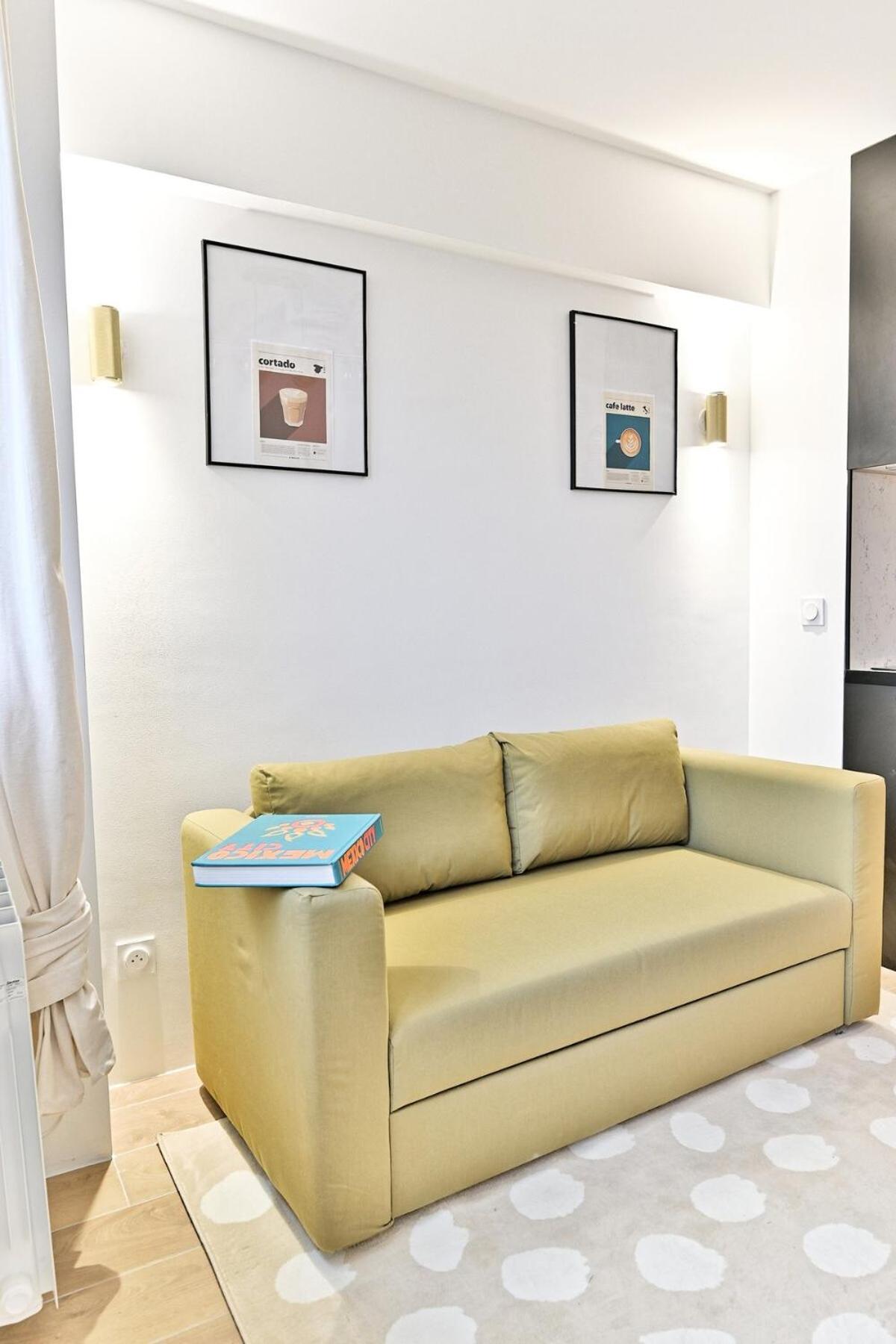Parisian Getaway Near Gare De L'est - Ii