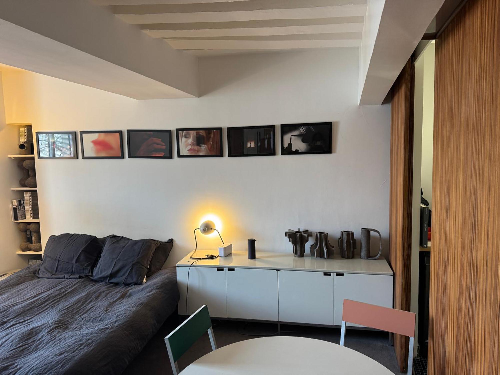 Independante Centre Marais Bed & Breakfast *