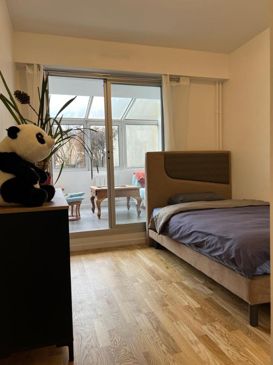 Expo Cosy Appt T5 Avec Jardin Appartamento *