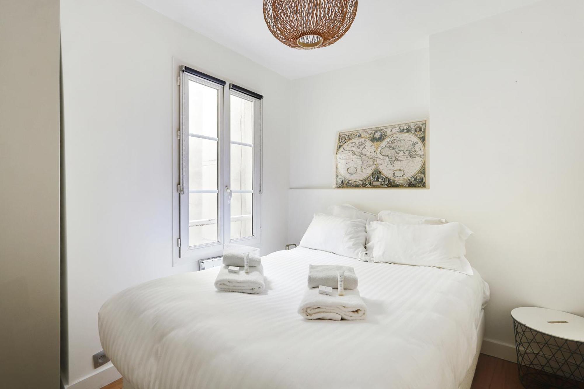 Pick A Flat's Apartements In Louvre-rivoli - Rue Du Roule * Parigi