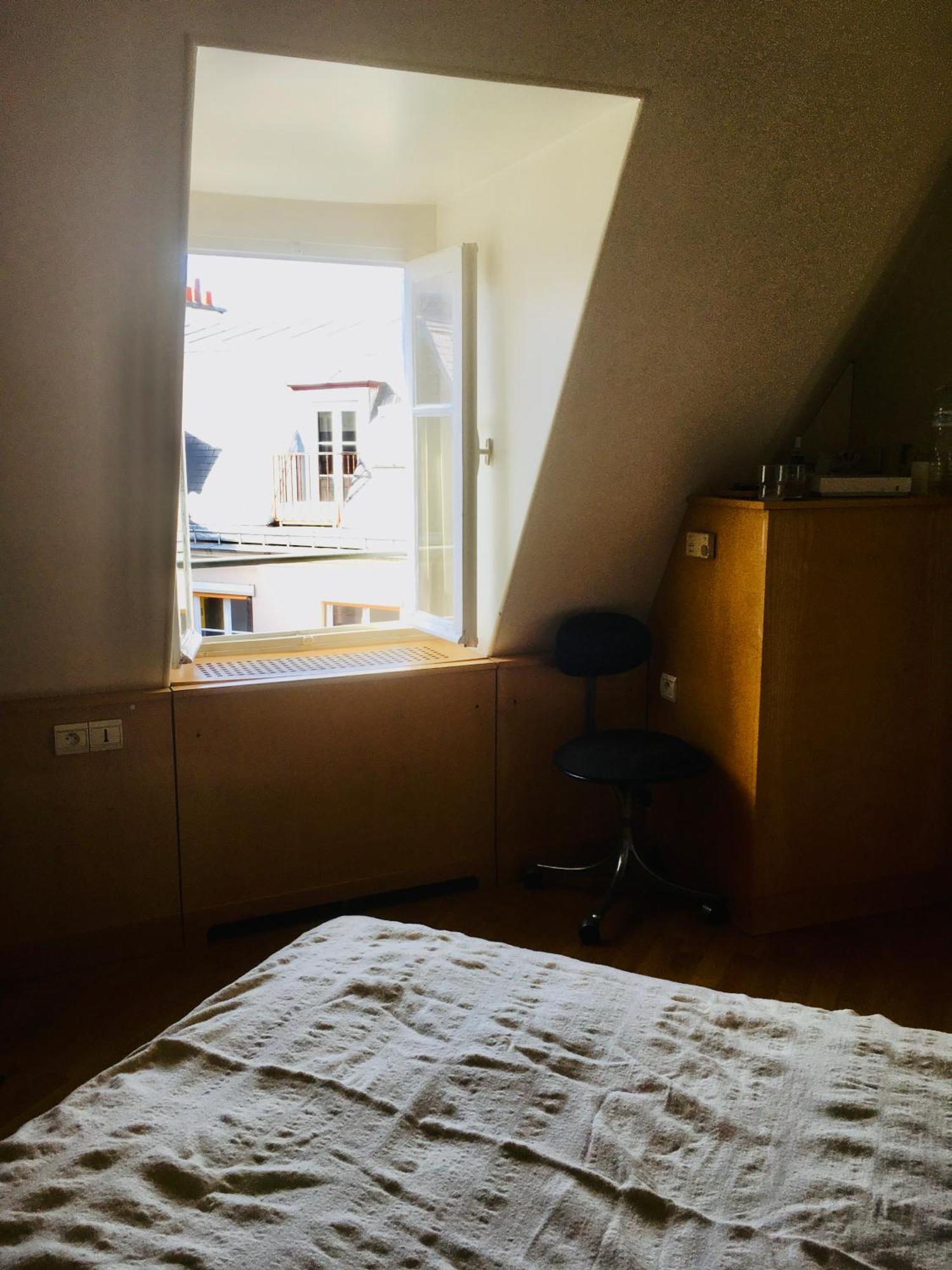 6 Apartment *