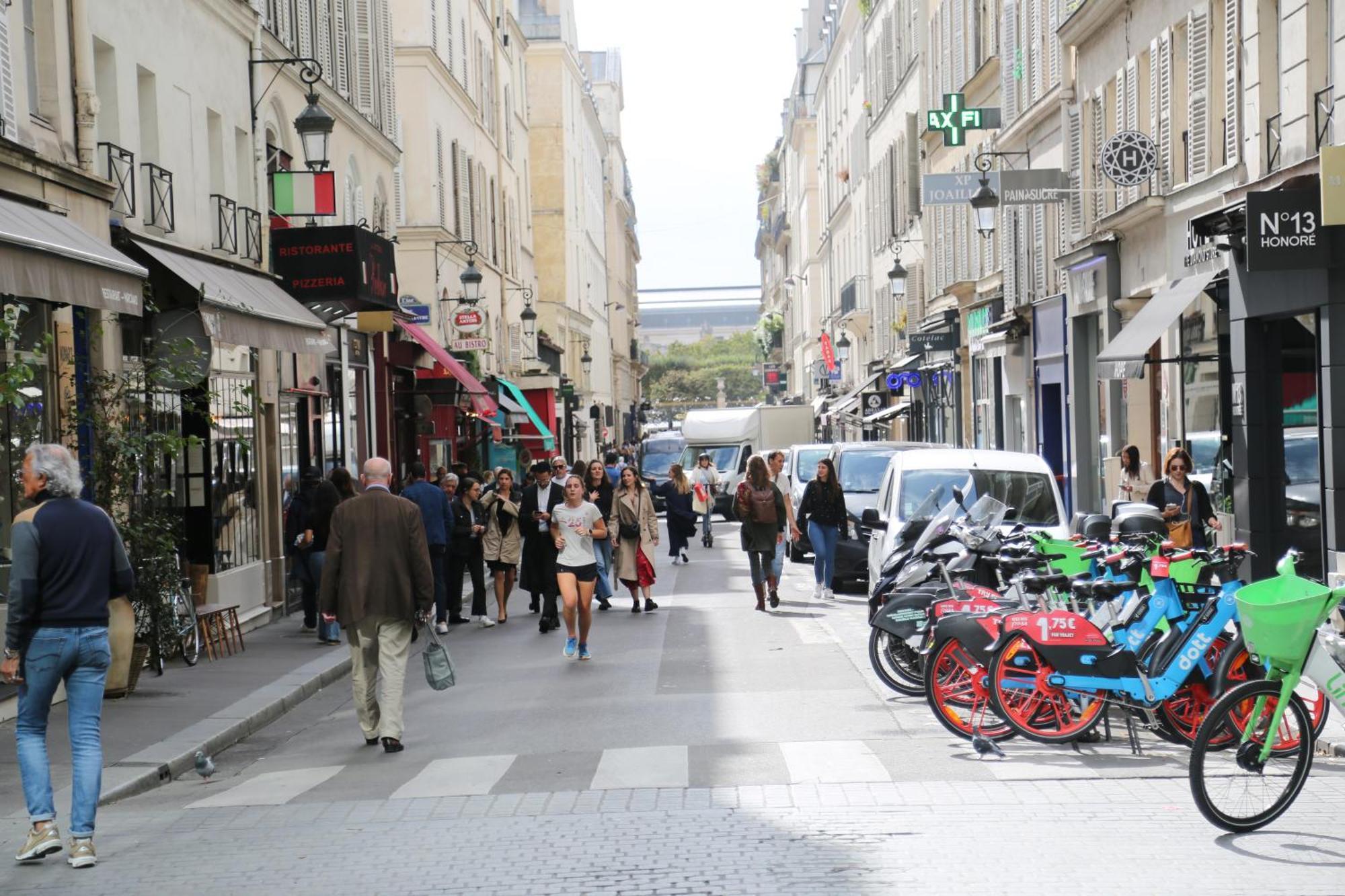 Le Cocon Perche Entre L'opera Et Les Tuileries *