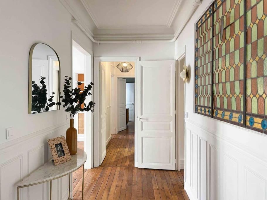 Appartamento Charming 3 Bedroom Haussmannien In 17th