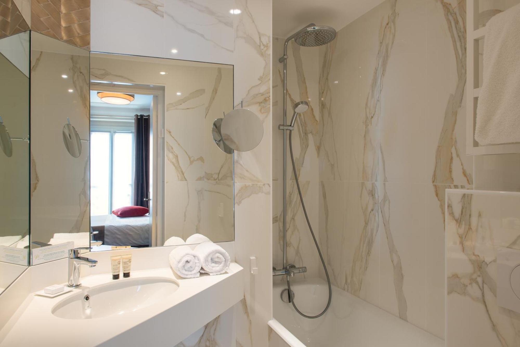 Regence Etoile 4* Paris