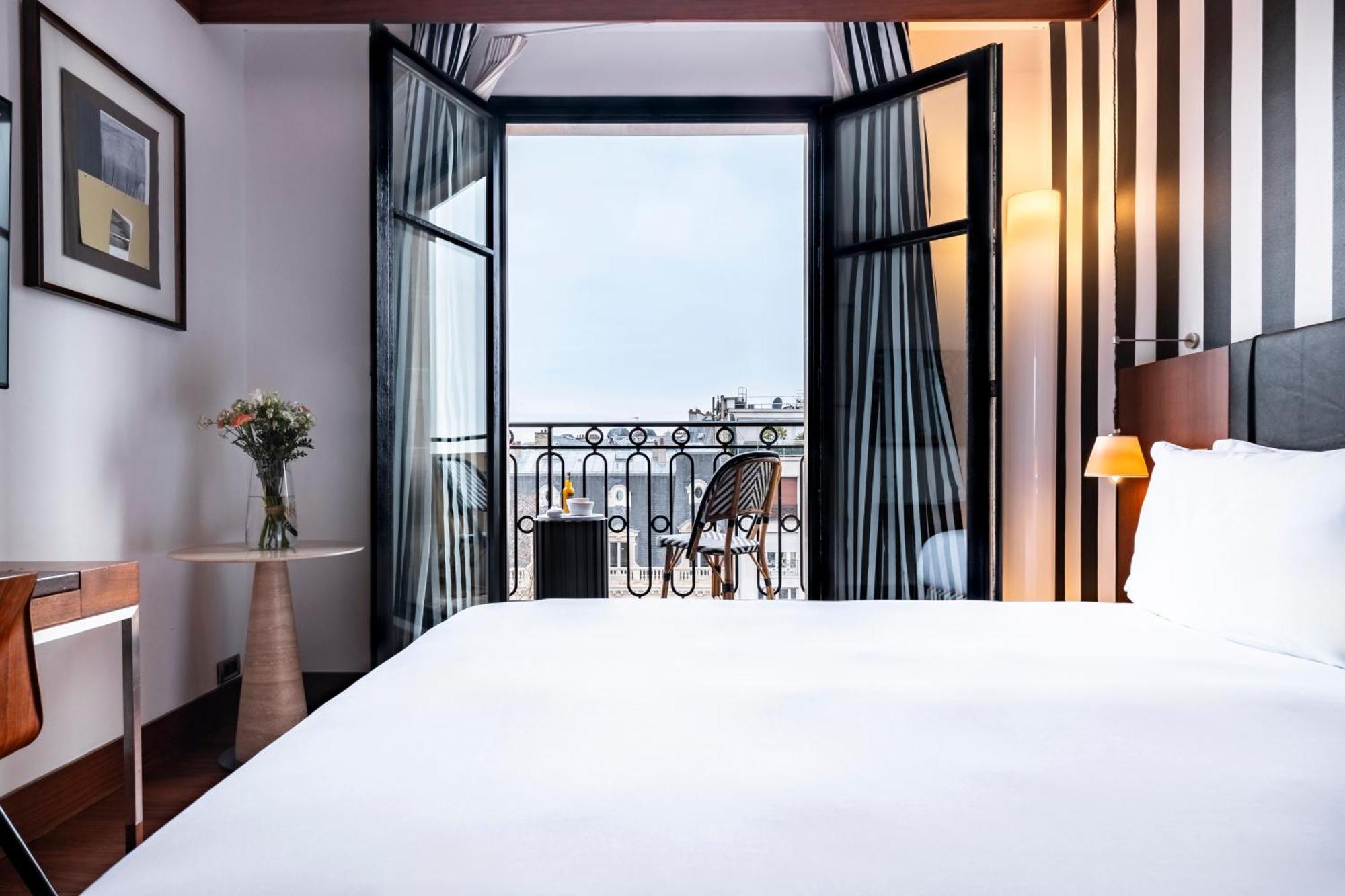 Hotel Radisson Blu Champs-elysées, Parigi
