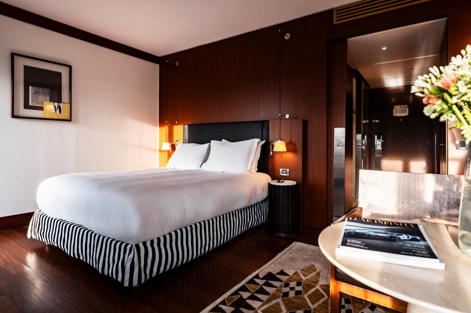 Radisson Blu Champs-elysées, Parigi